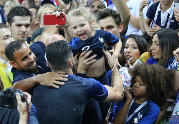 伴随着挑战 伴随着挑战