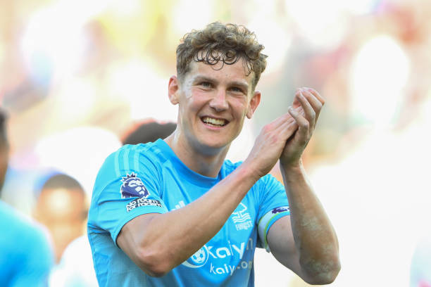 另一位值得 另一位值得